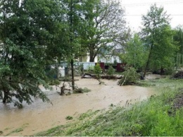 В Закарпатской области из-за непогоды затопило село