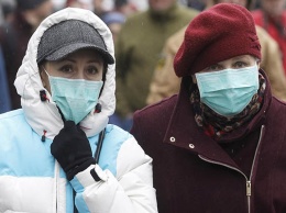 В Грузии вводят штрафы для людей без масок