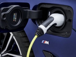 BMW готовится выпустить плагин-гибридный автомобиль