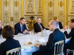 Ермак обсудил с внешнеполитическим советником Президента Франции детали Минского переговорного процесса
