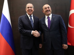 Главы МИД России и Турции отложили переговоры по Сирии и Ливии