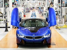 В Лейпциге завершилось производство гибридного спорткара BMW i8