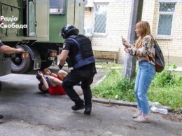 Дело Стерненко: под судом силовики избили активистов, есть задержанные