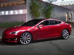 646 км без подзарядки: Tesla - разрыв увеличен!
