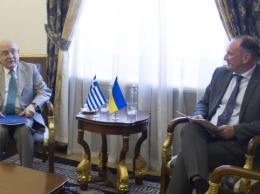 Дипломаты Украины и Греции обсудили полномасштабное возобновление политических отношений