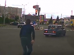 В Харькове догнали авто с потерявшим сознание водителем