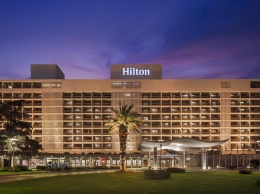 Hilton сократит 22% штата по всему миру