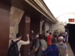 В центре Киева произошли драки между националистами и сторонниками Шария