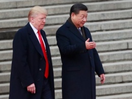 Трамп просил Си Цзиньпина помочь ему с переизбранием, - СМИ