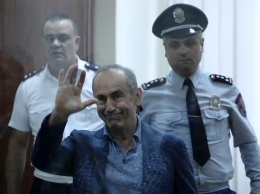 Бывший президент Армении Роберт Кочарян освобожден под залог