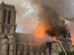 Во Франции снимут фильм о пожаре в соборе Парижской Богоматери