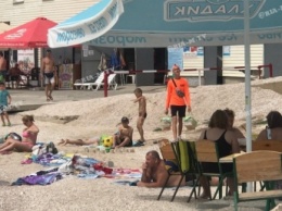 Что по чем на пляжах в Кирилловке в сезоне-2020 (фото, видео)