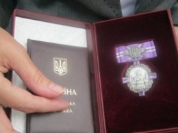 Запорожский врач получила награду от президента