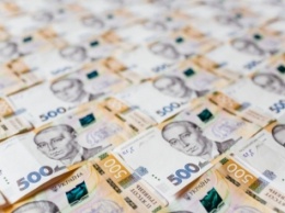 Нардепы предлагают увеличить максимальную сумму "анонимного" перевода денег