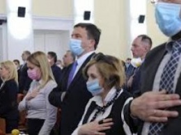 Харьковские депутаты нарушили карантин на сессии горсовета