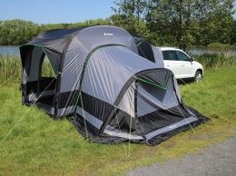 Компания Skoda выпустила практичную палатку-кемпинг (ФОТО)