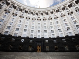 Кабмин разрешил иностранцам открывать счета в украинских банках