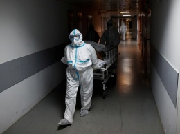 ВОЗ о рисках для Украины от "антирекордов": система здравоохранения окажется на грани