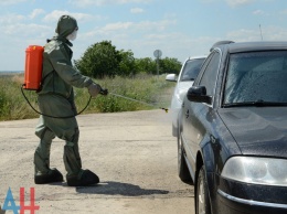 «ДНР» заставила оставить автомобили у блокпоста на время обсервации