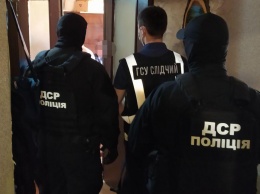В Киевском СИЗО два криминальных авторитета вымогали у сокамерников деньги
