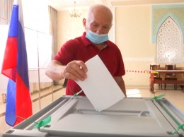 Крымские татары должны обязательно прийти на голосование, - олимпийский чемпион