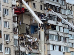 Взрыв многоэтажки в Киеве: рассказываем, что известно на данный момент