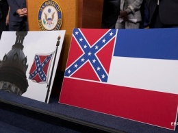 В Миссисипи решили заменить "расистский" флаг на другой
