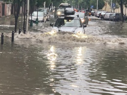 Из-за непогоды в Варшаве затопило вокзалы, метро и здания министерств