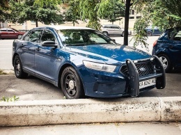 В Украине засняли необычный полицейский авто из США
