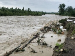 Предварительный ущерб от паводка на Буковине достигает 1,3 миллиарда гривен
