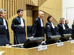 Суд в Гааге изучит все сценарии катастрофы МН17