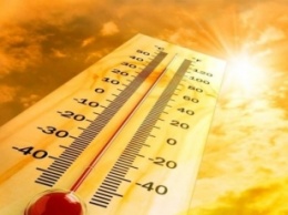Термометры сошли с ума - жители Мелитополя делятся фото с температурными рекордами