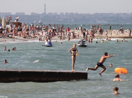 В Одессе почти на всех пляжах нашли кишечную палочку