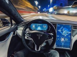 Tesla намерена кардинально модернизировать систему Autopilot