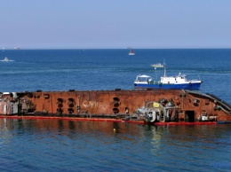 Экологическая инспекция оценила ущерб от аварии танкера Delfi