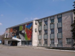 В Новомосковске закрыли дворец культуры "Металлург"
