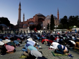 В ЕС отреагировали на возвращение собору Святой Софии в Стамбуле статуса мечети