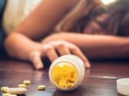 В Геническе 14-летняя школьница умерла, наглотавшись таблеток