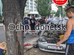 В центре Донецка перевернулся «Ланос»: погиб водитель