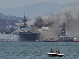 Пожар на военном корабле в Калифорнии. Пострадал 21 человек