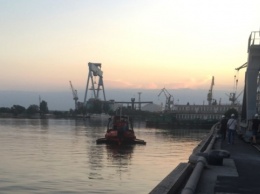 В Николаевском морском порту ликвидировали разлив растительного масла