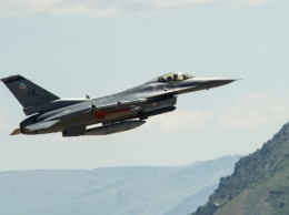 В Штатах снова разбился истребитель F-16