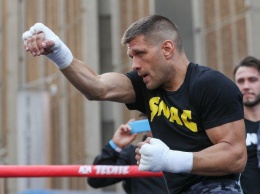 Украинский боксер Деревянченко близок к бою с чемпионом мира
