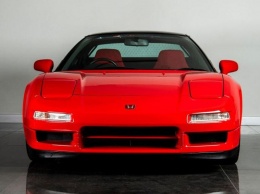 На продажу выставили Honda NSX Type R 1993 года в идеальном состоянии