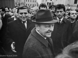 Умер бывший генсек ЦК Компартии Чехословакии Милош Якеш