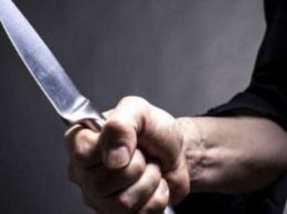 В США полицейский застрелил мужчину, который перед этим ранил ножом другого человека из-за замечания об отсутствии маски