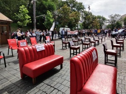"Хочу, как Велюр": рестораторы устроили протест у Кабмина (фото, видео)