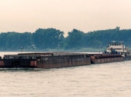 "Украинское Дунайское пароходство" заявляет о похищении 32 лихтеров