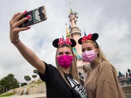 В Париже возобновил работу Disneyland