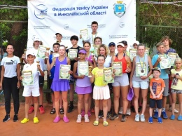 Теннисные корты в Николаеве приняли турнир первой категории ФТУ